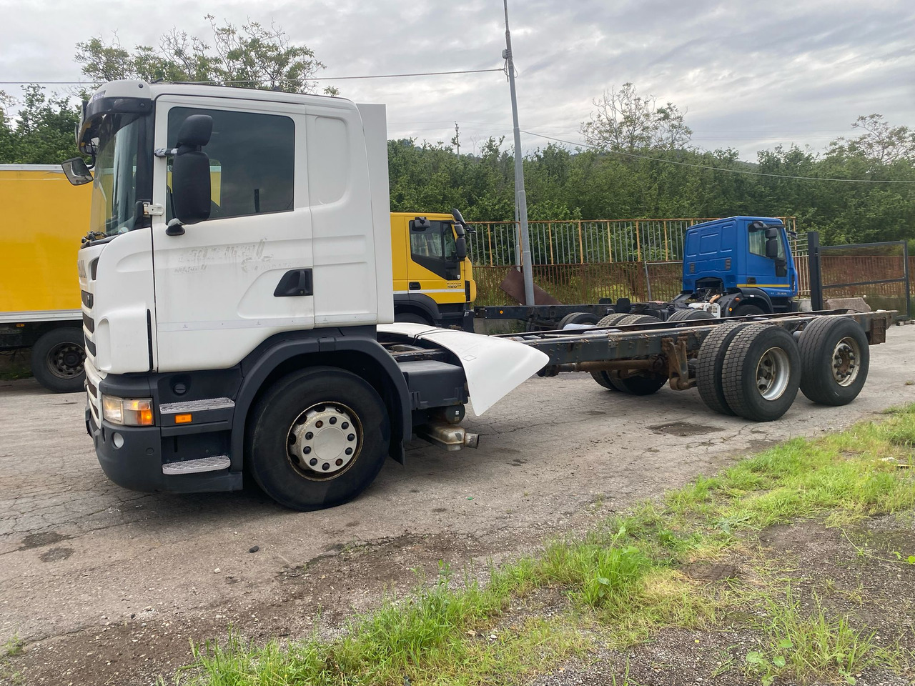 SCANIA G440 - Φορτηγό σασί: φωτογραφία 2 SCANIA G440 - Φορτηγό σασί: φωτογραφία 2