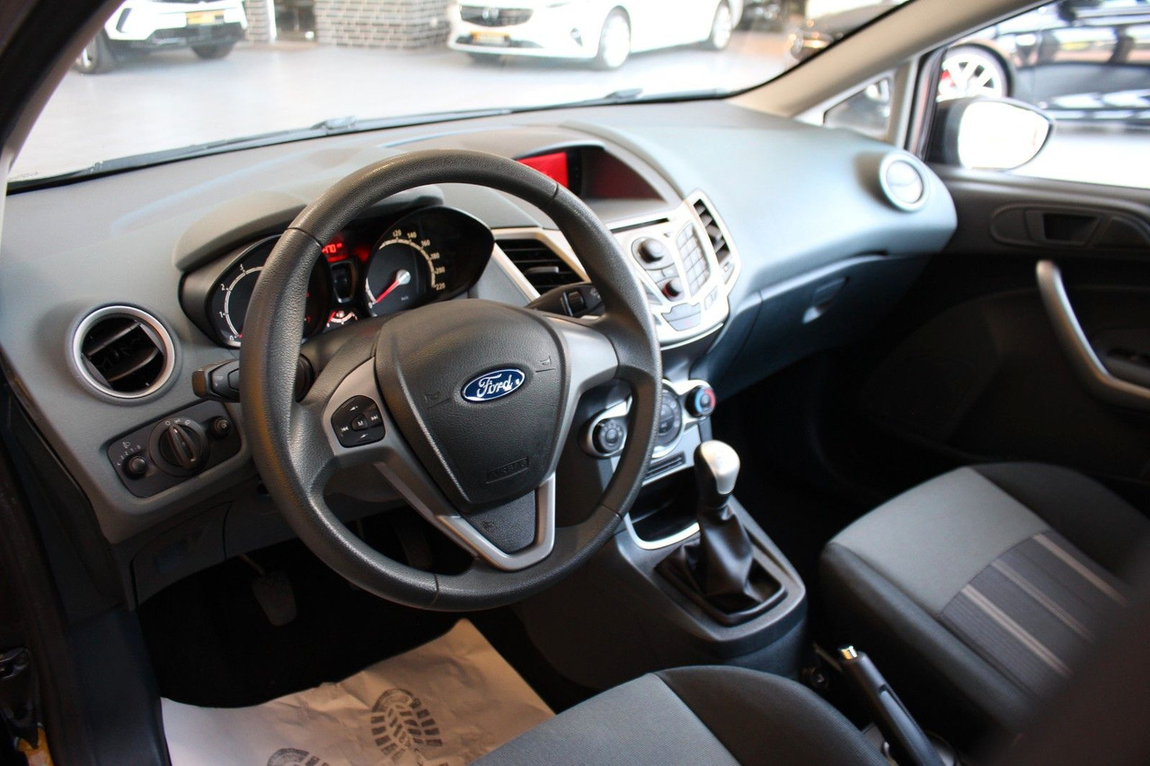 Αυτοκίνητο Ford Fiesta Trend Klima + Frontscheibenheizung 5Türer: φωτογραφία 7