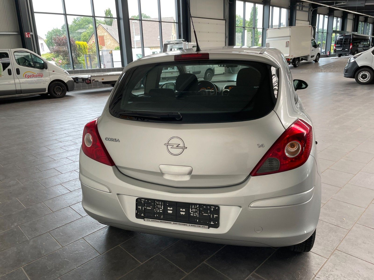 Opel Corsa D Edition Tüv Neu - Αυτοκίνητο: φωτογραφία 4 Opel Corsa D Edition Tüv Neu - Αυτοκίνητο: φωτογραφία 4