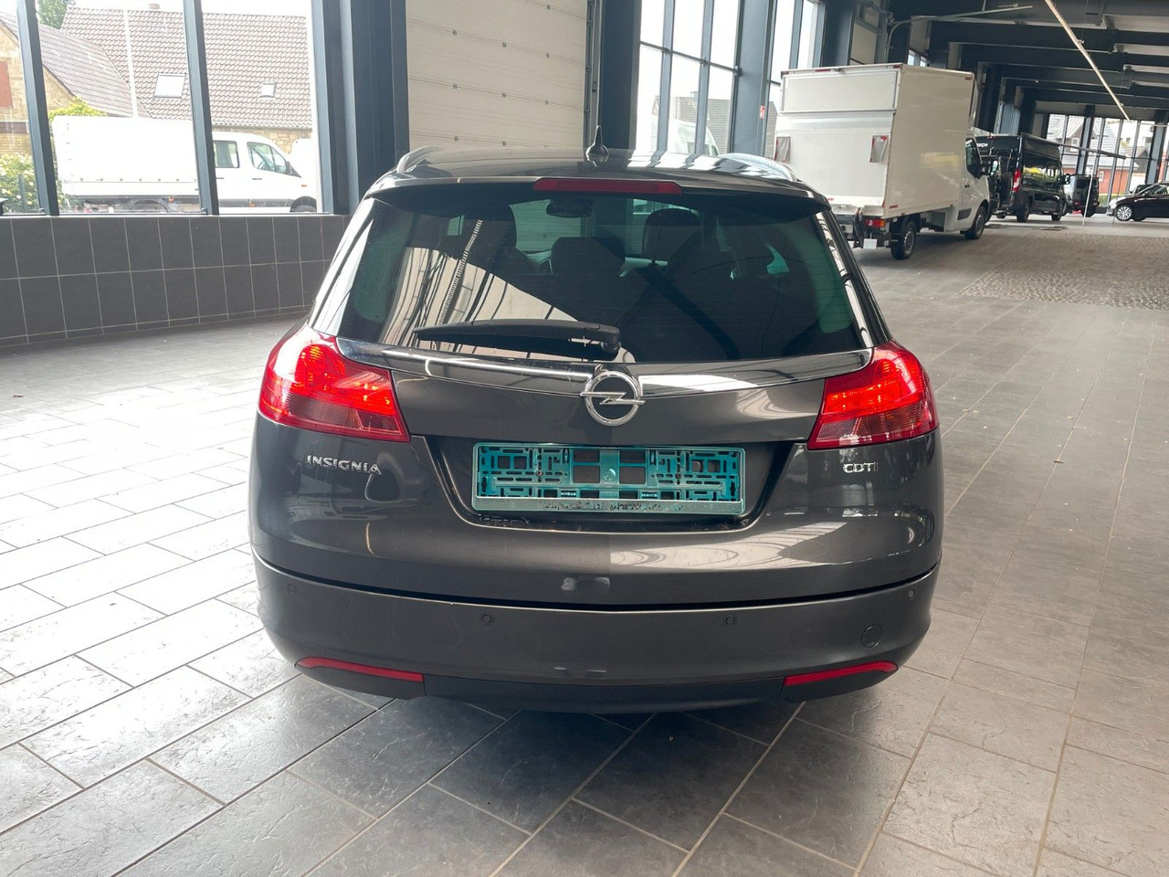 Opel Insignia A Sports Tourer 150 Jahre Opel AHK - Station wagon: φωτογραφία 5 Opel Insignia A Sports Tourer 150 Jahre Opel AHK - Station wagon: φωτογραφία 5