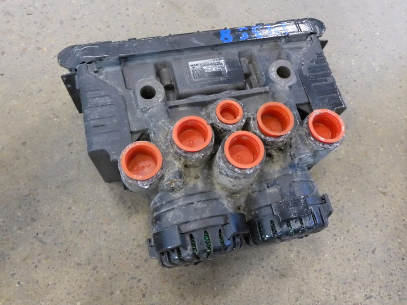 KNORR-BREMSE EBS - Εξαρτήματα φρένων: φωτογραφία 1 KNORR-BREMSE EBS - Εξαρτήματα φρένων: φωτογραφία 1