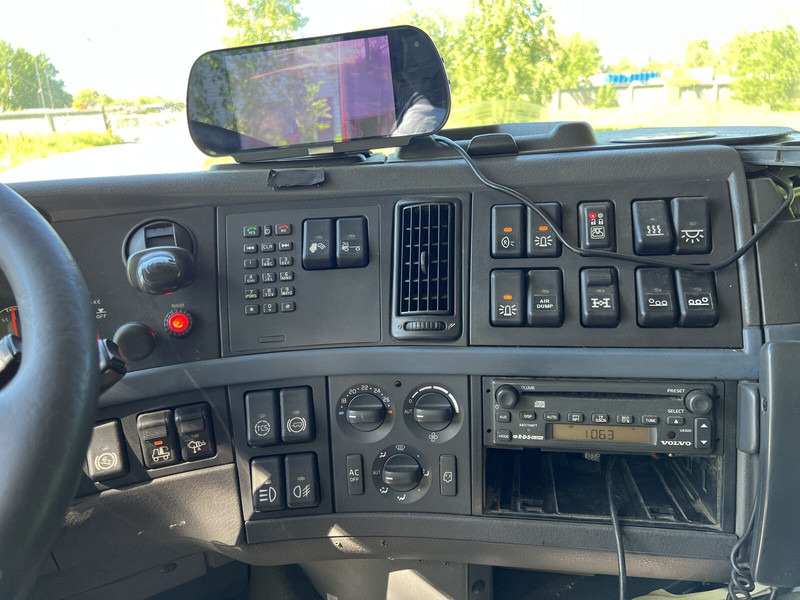 Φορτηγό φόρτωσης γάντζου Volvo FH480: φωτογραφία 11