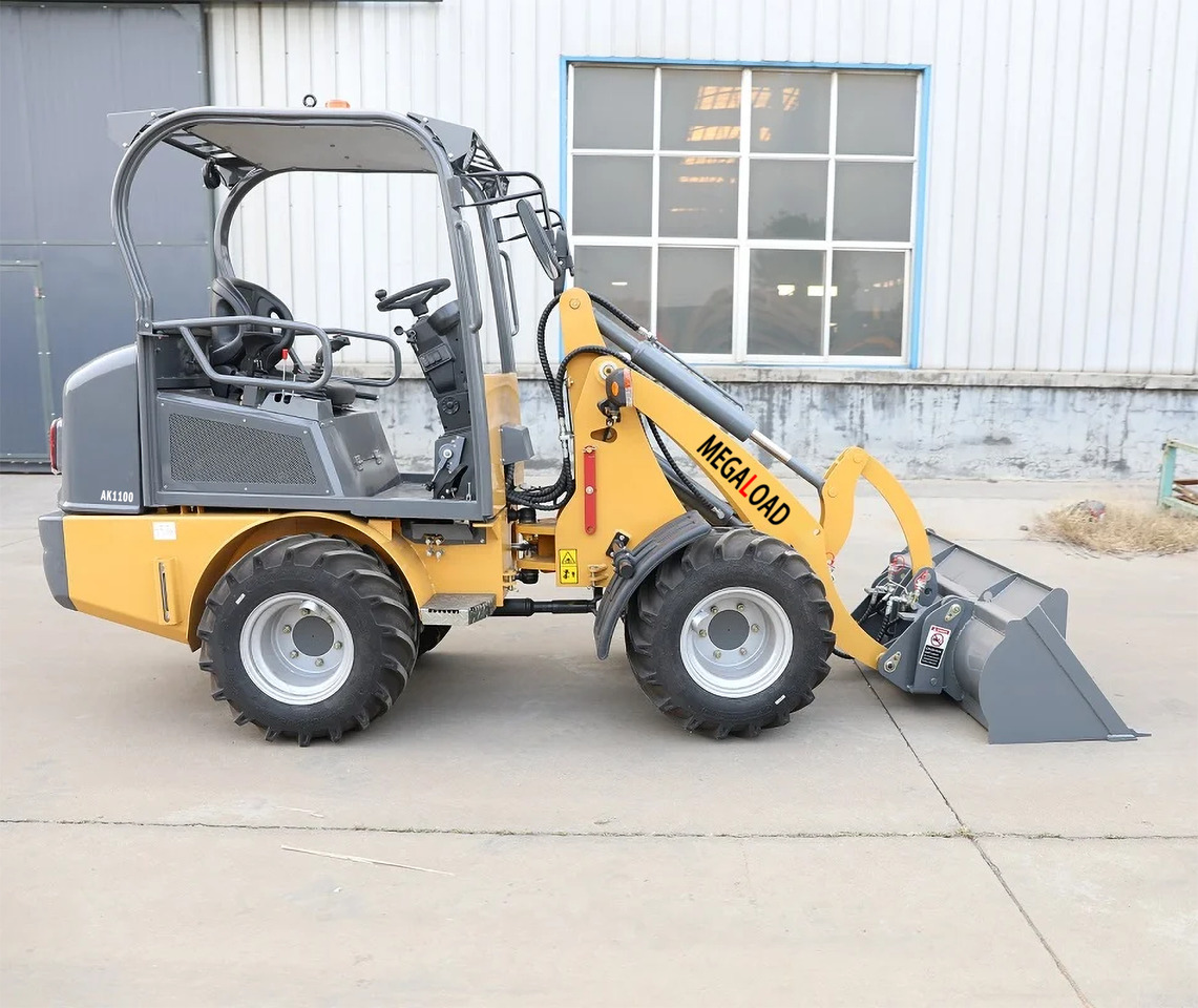 MEGALOAD AK1100 Compact Wheel Loader CE certification Kubota Engine chargeuse su AK1100 - Ελαστιχοφόρος φορτωτής: φωτογραφία 4 MEGALOAD AK1100 Compact Wheel Loader CE certification Kubota Engine chargeuse su AK1100 - Ελαστιχοφόρος φορτωτής: φωτογραφία 4