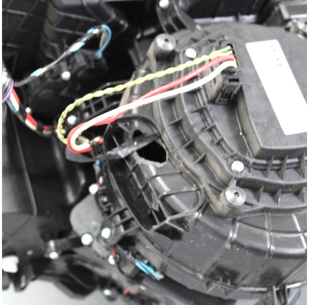 DAF XF106 Kachelhuis 2154534 - Μοτέρ καλοριφέρ για Φορτηγό: φωτογραφία 4 DAF XF106 Kachelhuis 2154534 - Μοτέρ καλοριφέρ για Φορτηγό: φωτογραφία 4