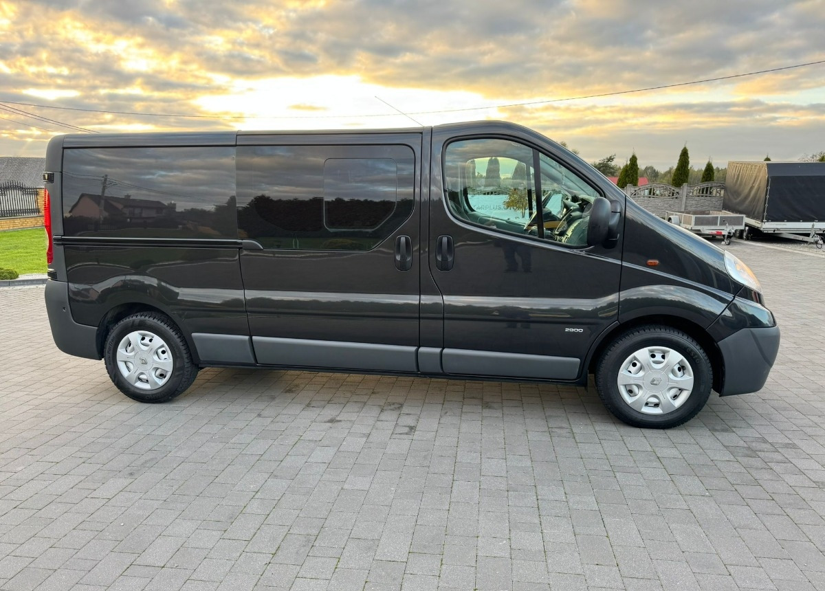 Opel Vivaro Doka Long 2.5 150 ps. L2 H1 - Διπλοκάμπινο ελαφρύ επαγγελματικό: φωτογραφία 3 Opel Vivaro Doka Long 2.5 150 ps. L2 H1 - Διπλοκάμπινο ελαφρύ επαγγελματικό: φωτογραφία 3