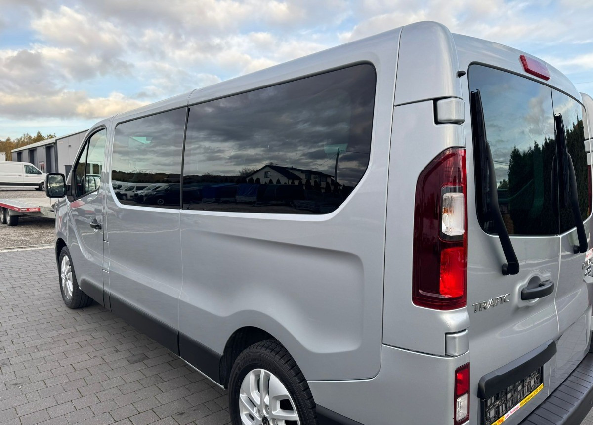 Renault Trafic 2.0 150 ps. Bezwypadkowy Salonowy Serwisowany - Μικρό λεωφορείο, Επιβατικό βαν: φωτογραφία 5 Renault Trafic 2.0 150 ps. Bezwypadkowy Salonowy Serwisowany - Μικρό λεωφορείο, Επιβατικό βαν: φωτογραφία 5