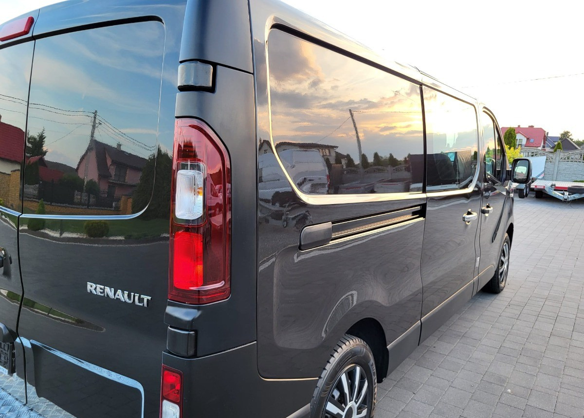 Renault Trafic Long doka 6-osobowy 6 osobowy - Διπλοκάμπινο ελαφρύ επαγγελματικό: φωτογραφία 5 Renault Trafic Long doka 6-osobowy 6 osobowy - Διπλοκάμπινο ελαφρύ επαγγελματικό: φωτογραφία 5