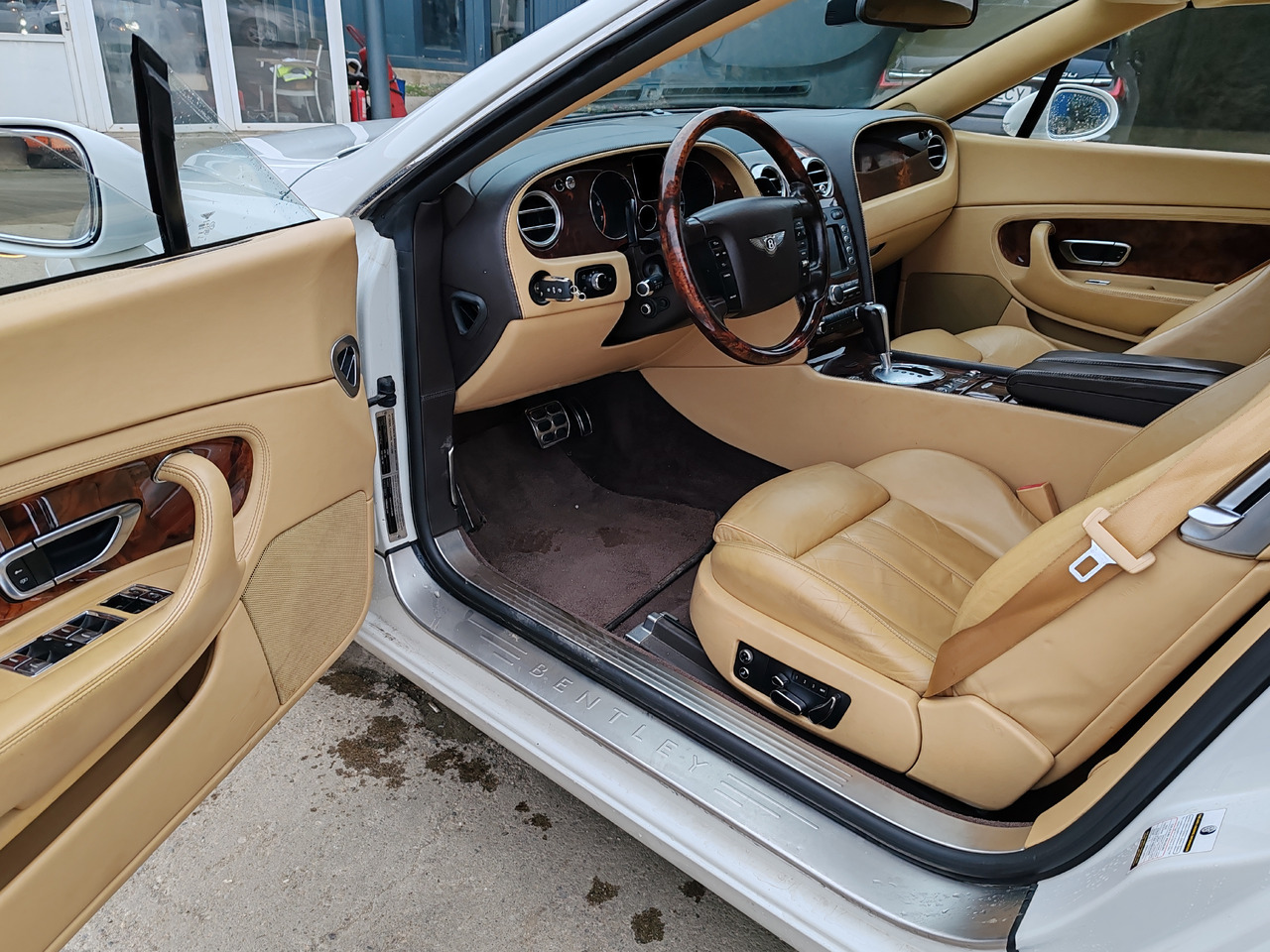 Κάμπριο Bentley Continental GT Coupe Cabrio: φωτογραφία 8
