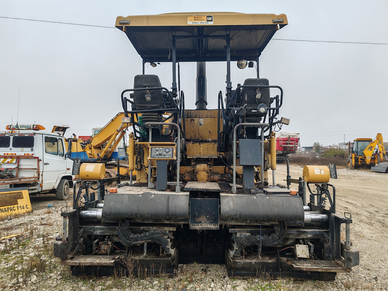 Caterpillar AP555E - Ασφαλτοδιανομέας: φωτογραφία 2 Caterpillar AP555E - Ασφαλτοδιανομέας: φωτογραφία 2