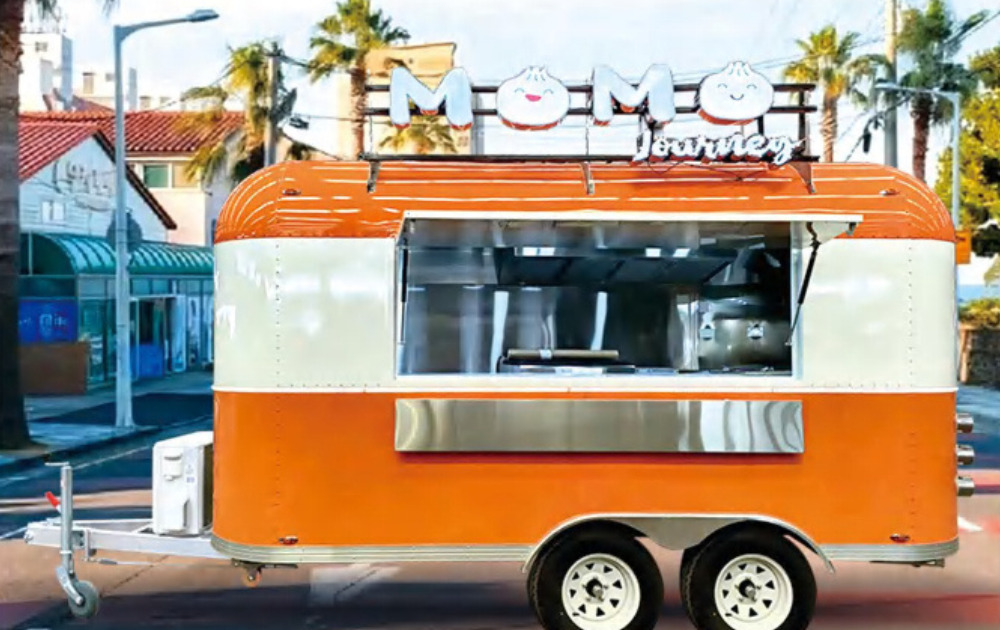 Deli Star Trailer American 4000 - EU standards - Ρυμουλκούμενη καντίνα: φωτογραφία 1 Deli Star Trailer American 4000 - EU standards - Ρυμουλκούμενη καντίνα: φωτογραφία 1