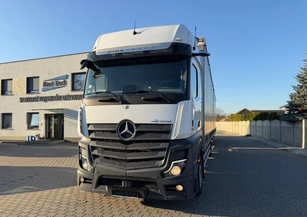Mercedes-Benz ACTROS 1845 Zestaw przestrzenny przejazdowy120m3 - Φορτηγό μουσαμάς: φωτογραφία 1 Mercedes-Benz ACTROS 1845 Zestaw przestrzenny przejazdowy120m3 - Φορτηγό μουσαμάς: φωτογραφία 1