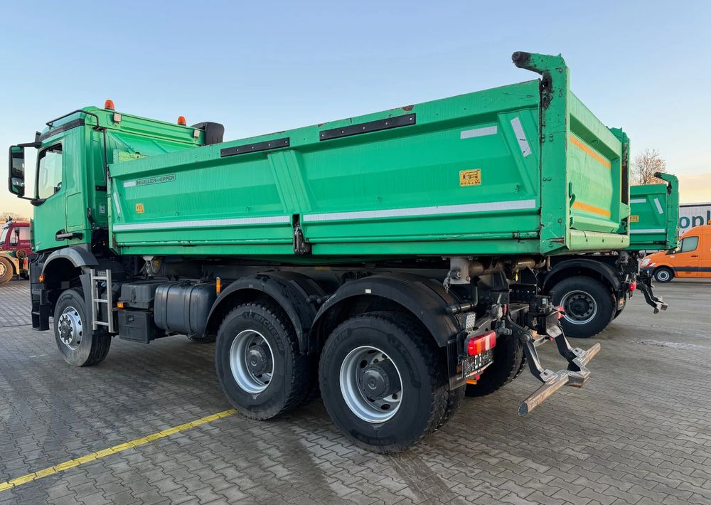 Mercedes-Benz AROCS 3345/6x6/ Wywrotka Miller Bordmatic - Φορτηγό ανατρεπόμενο: φωτογραφία 5 Mercedes-Benz AROCS 3345/6x6/ Wywrotka Miller Bordmatic - Φορτηγό ανατρεπόμενο: φωτογραφία 5