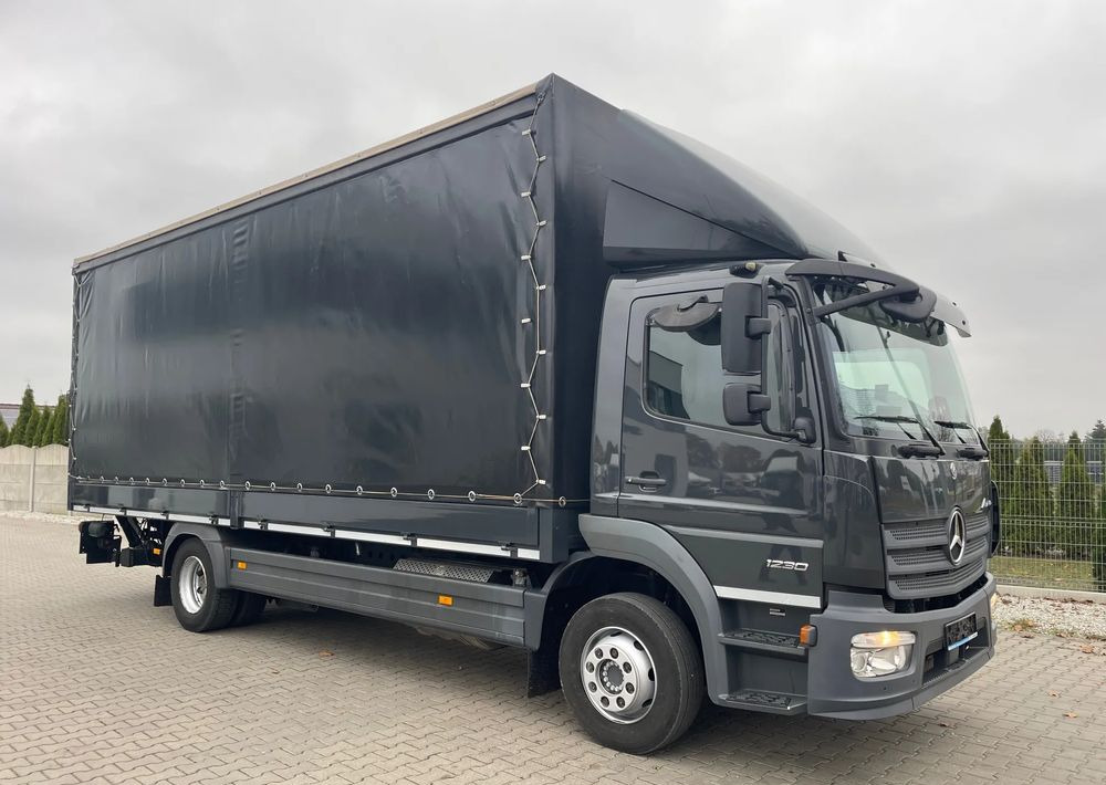Mercedes-Benz ATEGO 1230 - Φορτηγό μουσαμάς: φωτογραφία 1 Mercedes-Benz ATEGO 1230 - Φορτηγό μουσαμάς: φωτογραφία 1