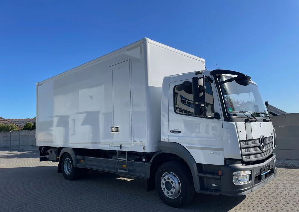 Mercedes-Benz ATEGO 1324, 15 EUROPALET, ŁADOWNOŚĆ 7,5 T - Φορτηγό κόφα: φωτογραφία 5 Mercedes-Benz ATEGO 1324, 15 EUROPALET, ŁADOWNOŚĆ 7,5 T - Φορτηγό κόφα: φωτογραφία 5
