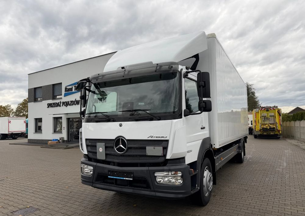 Mercedes-Benz ATEGO 1524 - Φορτηγό κόφα: φωτογραφία 1 Mercedes-Benz ATEGO 1524 - Φορτηγό κόφα: φωτογραφία 1