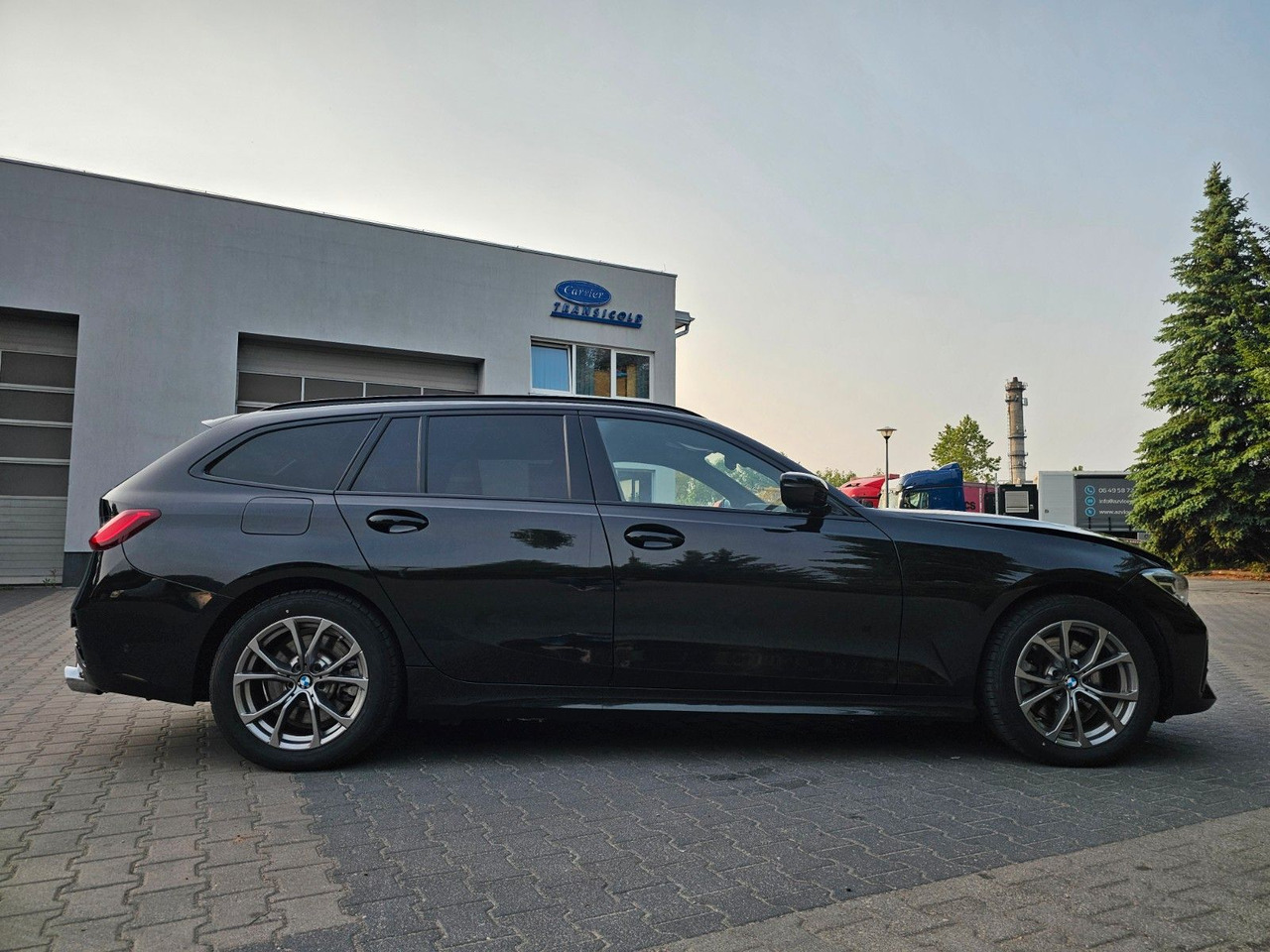 BMW 320e xDrive Touring Sport Automatic Sehr gepfleg - Αυτοκίνητο: φωτογραφία 4 BMW 320e xDrive Touring Sport Automatic Sehr gepfleg - Αυτοκίνητο: φωτογραφία 4