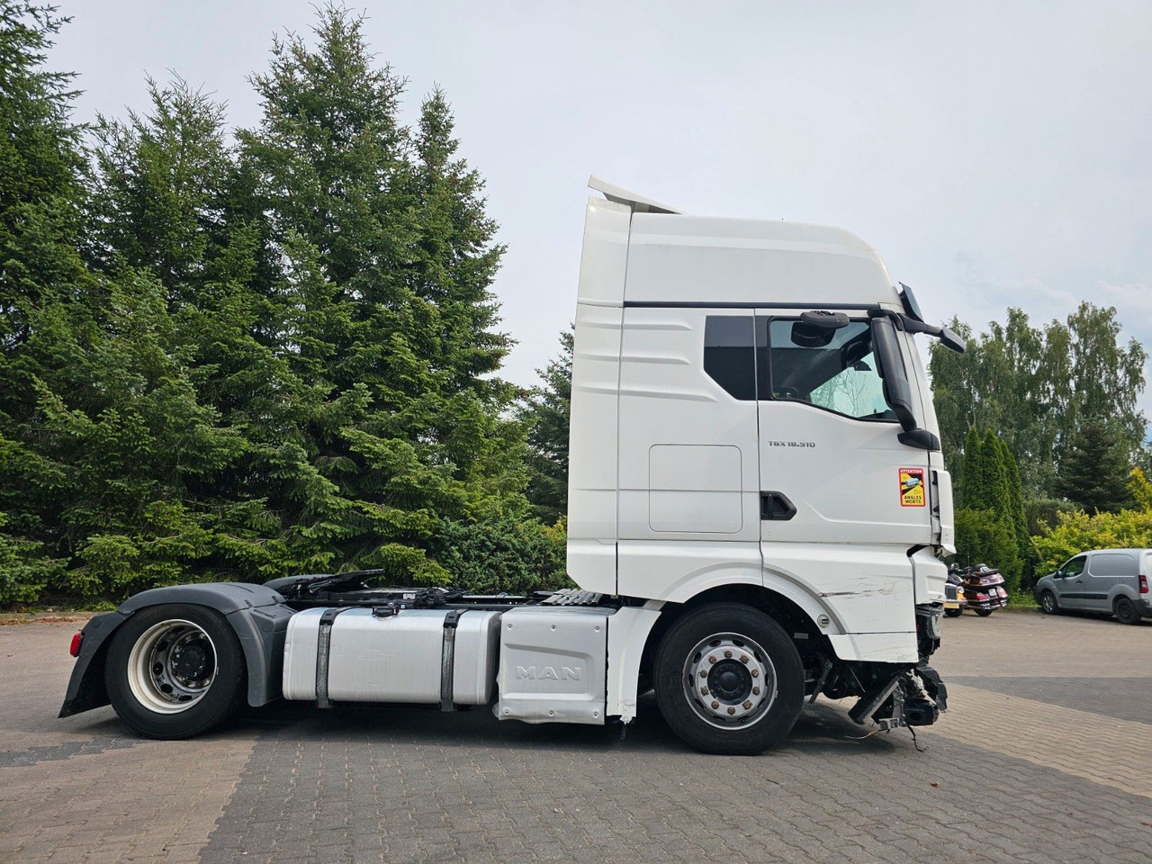 MAN TGX 18.510 XXL INTARDER - Motor , Rahmen 100% OK - Τράκτορας: φωτογραφία 3 MAN TGX 18.510 XXL INTARDER - Motor , Rahmen 100% OK - Τράκτορας: φωτογραφία 3