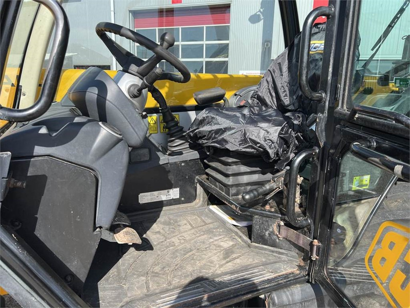 Τηλεσκοπικός φορτωτής JCB 535-60: φωτογραφία 7