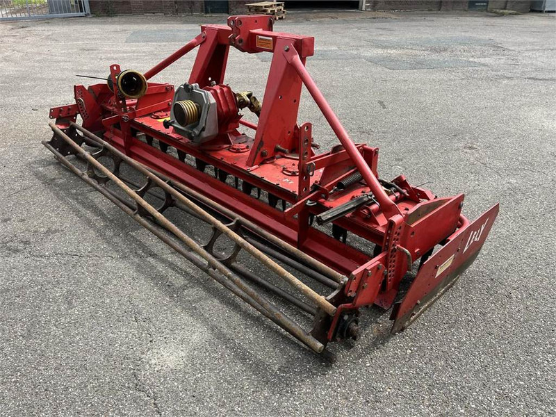 Lely 300-22 - Σβολοκόπτης: φωτογραφία 4 Lely 300-22 - Σβολοκόπτης: φωτογραφία 4