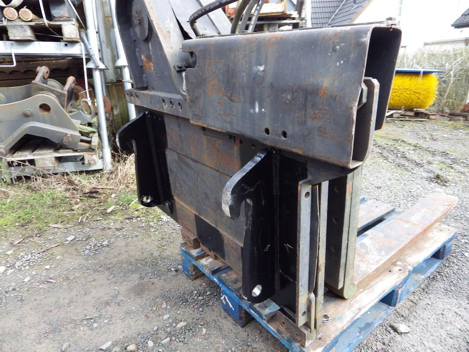 Kistendrehgerät Palettengabel Kippgerät VOLVO L30 Cat 908 - Πιρούνες: φωτογραφία 5 Kistendrehgerät Palettengabel Kippgerät VOLVO L30 Cat 908 - Πιρούνες: φωτογραφία 5