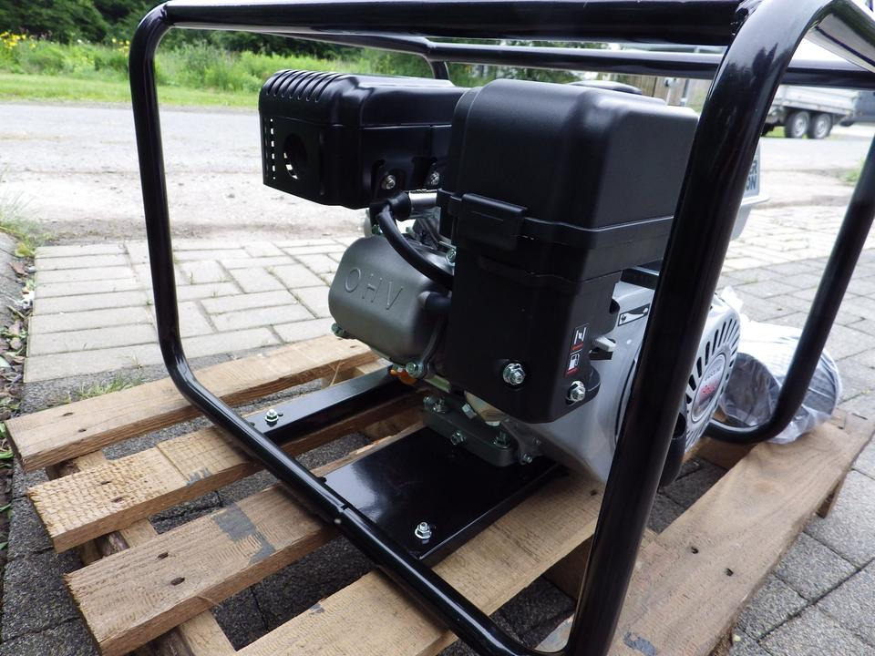ORIGINAL Wacker Neuson Wasserpumpe MCP2 mit Benzinmotor - Αντλία νερού: φωτογραφία 4 ORIGINAL Wacker Neuson Wasserpumpe MCP2 mit Benzinmotor - Αντλία νερού: φωτογραφία 4