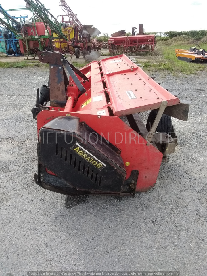 AGRATOR BROYEUR A AXE HORIZONTAL T 3100 - Καταστροφέας κλαδιών: φωτογραφία 5 AGRATOR BROYEUR A AXE HORIZONTAL T 3100 - Καταστροφέας κλαδιών: φωτογραφία 5