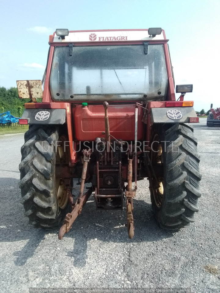 FIAT TRACTEUR AGRICOLE 80-90 DT - Τρακτέρ: φωτογραφία 4 FIAT TRACTEUR AGRICOLE 80-90 DT - Τρακτέρ: φωτογραφία 4