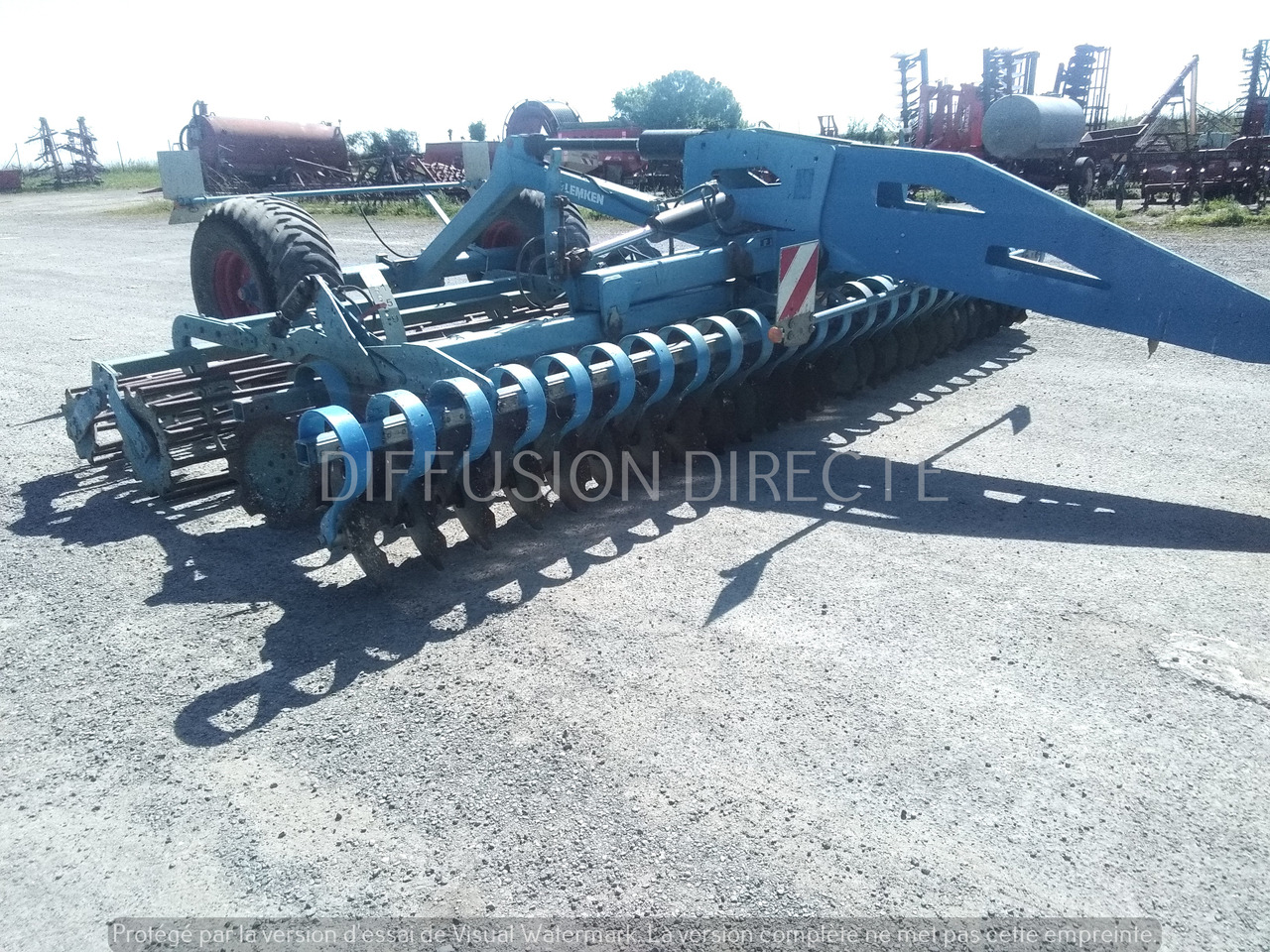 LEMKEN DECHAUMEUR A DISQUES HELIODOR H 8 SF - Δισκοσβάρνα: φωτογραφία 4 LEMKEN DECHAUMEUR A DISQUES HELIODOR H 8 SF - Δισκοσβάρνα: φωτογραφία 4