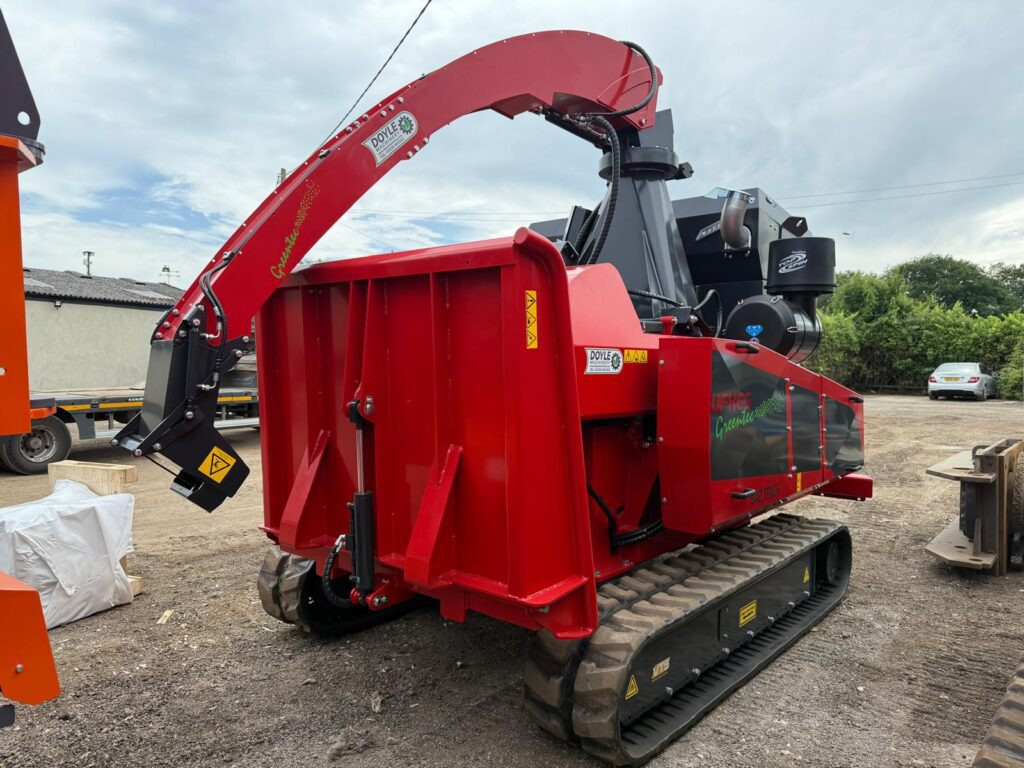 UFKES 942 Chipper - Θρυμματιστής: φωτογραφία 1 UFKES 942 Chipper - Θρυμματιστής: φωτογραφία 1