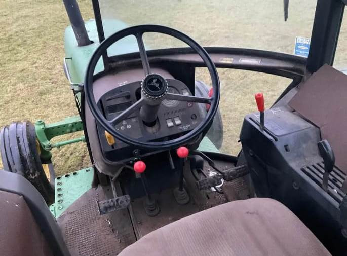 1988 John Deere 2650 2wd tractor - Τρακτέρ: φωτογραφία 3 1988 John Deere 2650 2wd tractor - Τρακτέρ: φωτογραφία 3