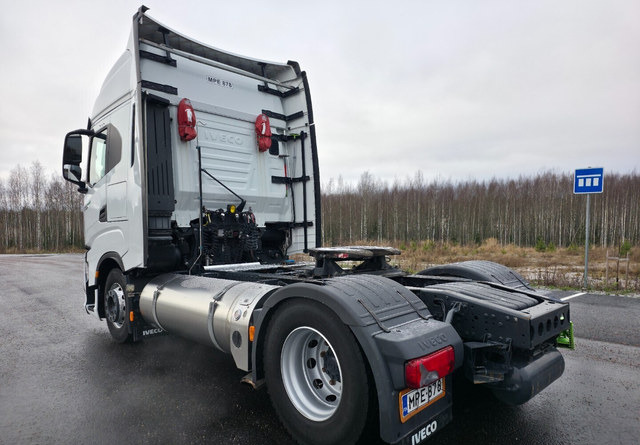 IvecoS-Way 460 4x2 LNG / LBG - Τράκτορας: φωτογραφία 3 IvecoS-Way 460 4x2 LNG / LBG - Τράκτορας: φωτογραφία 3