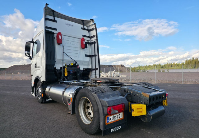 IvecoS-Way 460 4x2 LNG / LBG - Τράκτορας: φωτογραφία 3 IvecoS-Way 460 4x2 LNG / LBG - Τράκτορας: φωτογραφία 3