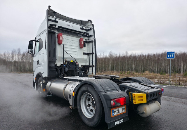 IvecoS-Way 460 4x2 LNG / LBG - Τράκτορας: φωτογραφία 3 IvecoS-Way 460 4x2 LNG / LBG - Τράκτορας: φωτογραφία 3