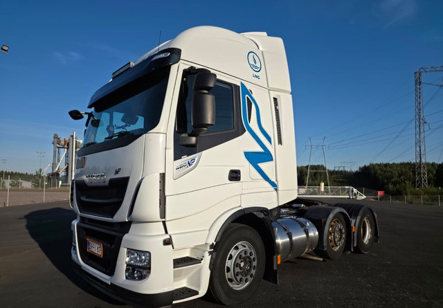 IvecoStralis 460 6x2 LNG/LBG - Τράκτορας: φωτογραφία 1 IvecoStralis 460 6x2 LNG/LBG - Τράκτορας: φωτογραφία 1