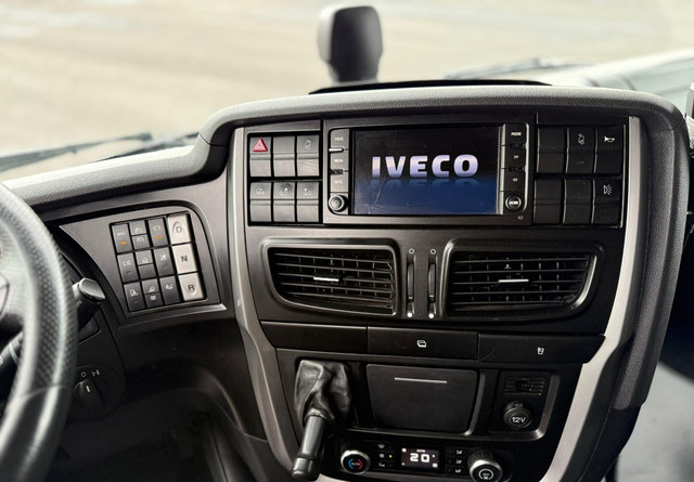 Τράκτορας IvecoStralis 460 LNG / LBG: φωτογραφία 15