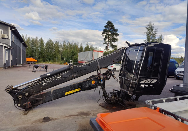 LogliftMesera / Loglift F111FT Sähköohjattu - Γερανός παπαγάλος: φωτογραφία 1 LogliftMesera / Loglift F111FT Sähköohjattu - Γερανός παπαγάλος: φωτογραφία 1