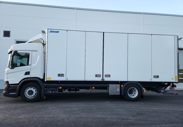 Scania P280 4x2 Kylkiaukeava kori - Φορτηγό κόφα: φωτογραφία 2 Scania P280 4x2 Kylkiaukeava kori - Φορτηγό κόφα: φωτογραφία 2