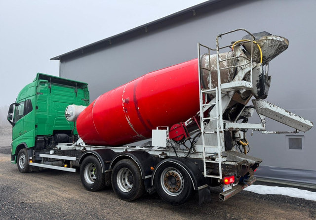 VolvoFH16 650 8x4 - Μπετονιέρα φορτηγό: φωτογραφία 4 VolvoFH16 650 8x4 - Μπετονιέρα φορτηγό: φωτογραφία 4