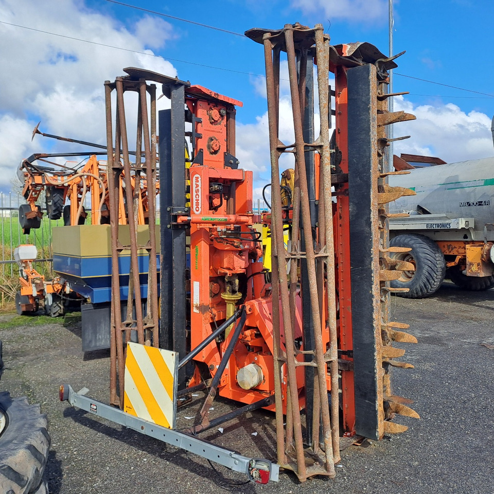 ERPICE ROTANTE PIEGHEVOLE MASCHIO AQUILA 5000 - Γεωργική φρέζα: φωτογραφία 1 ERPICE ROTANTE PIEGHEVOLE MASCHIO AQUILA 5000 - Γεωργική φρέζα: φωτογραφία 1