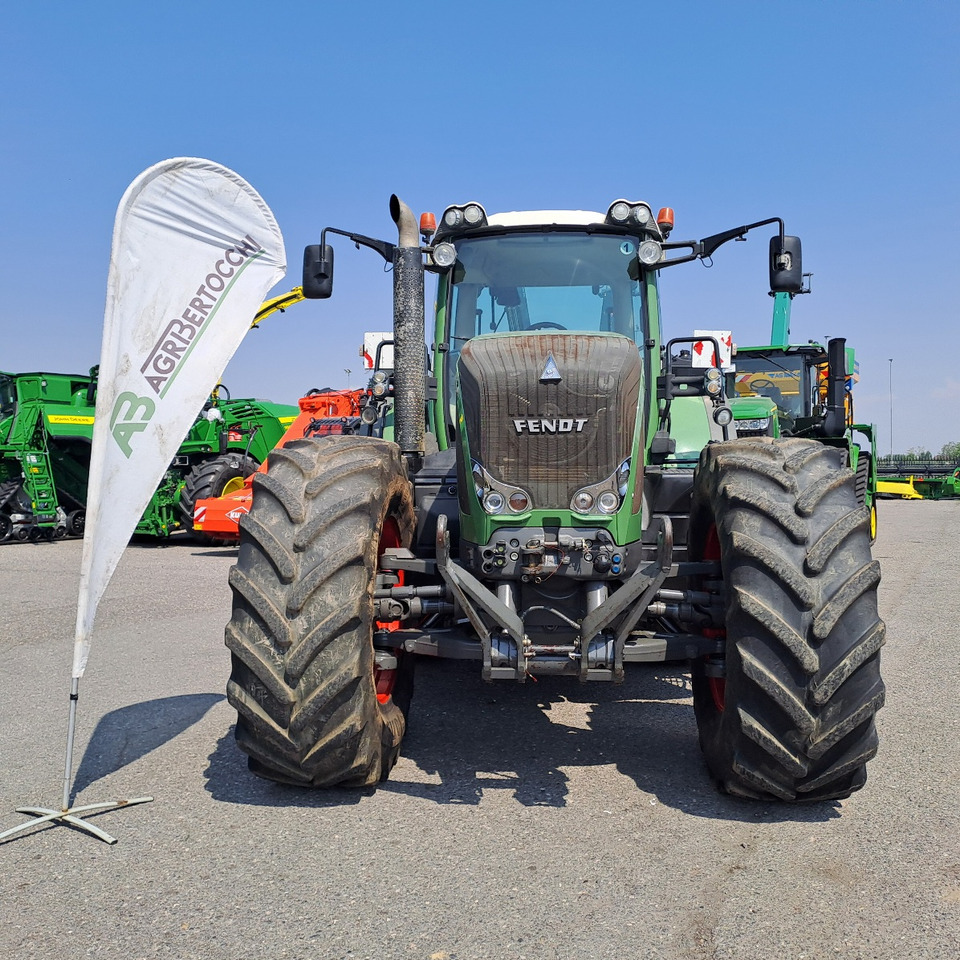 FENDT 936 VARIO - ASTA AGRIBERTOCCHI - Τρακτέρ: φωτογραφία 2 FENDT 936 VARIO - ASTA AGRIBERTOCCHI - Τρακτέρ: φωτογραφία 2