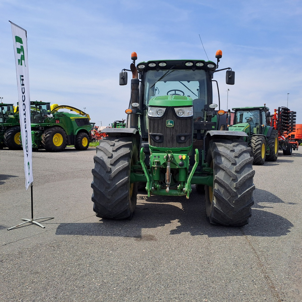 JOHN DEERE 6210R - Τρακτέρ: φωτογραφία 2 JOHN DEERE 6210R - Τρακτέρ: φωτογραφία 2