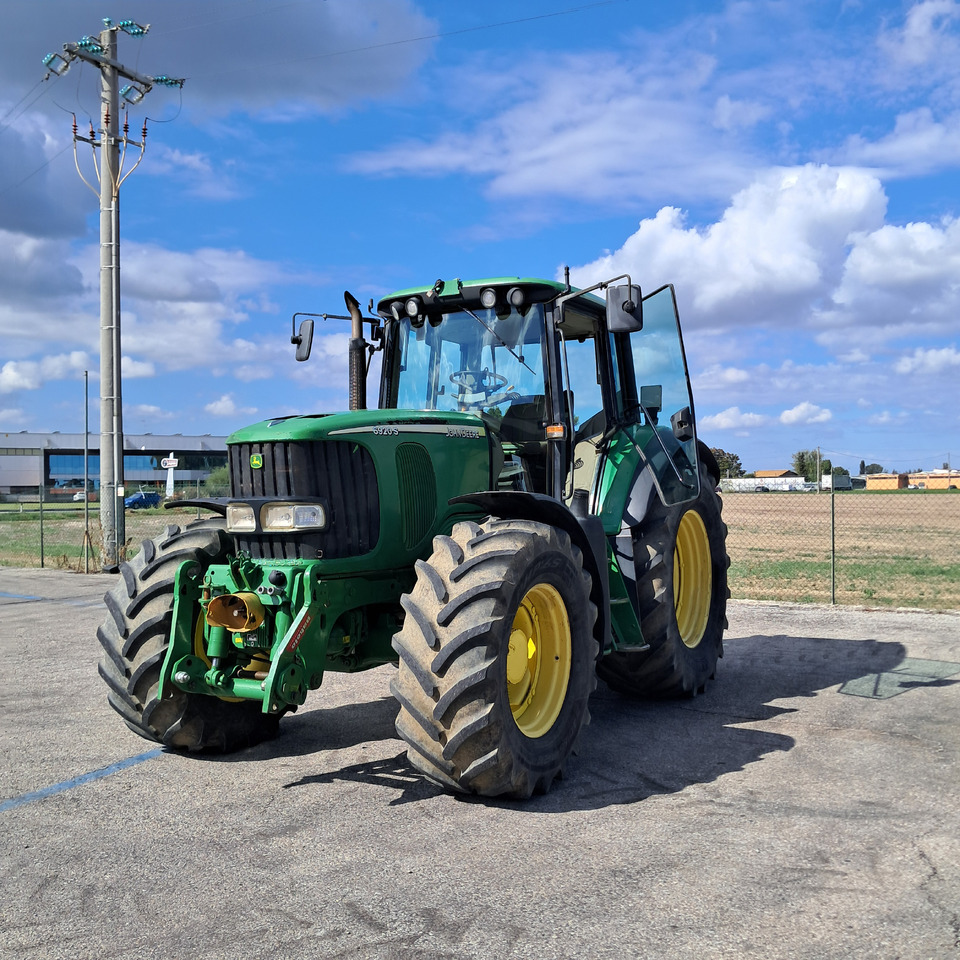 JOHN DEERE 6920S - Τρακτέρ: φωτογραφία 1 JOHN DEERE 6920S - Τρακτέρ: φωτογραφία 1