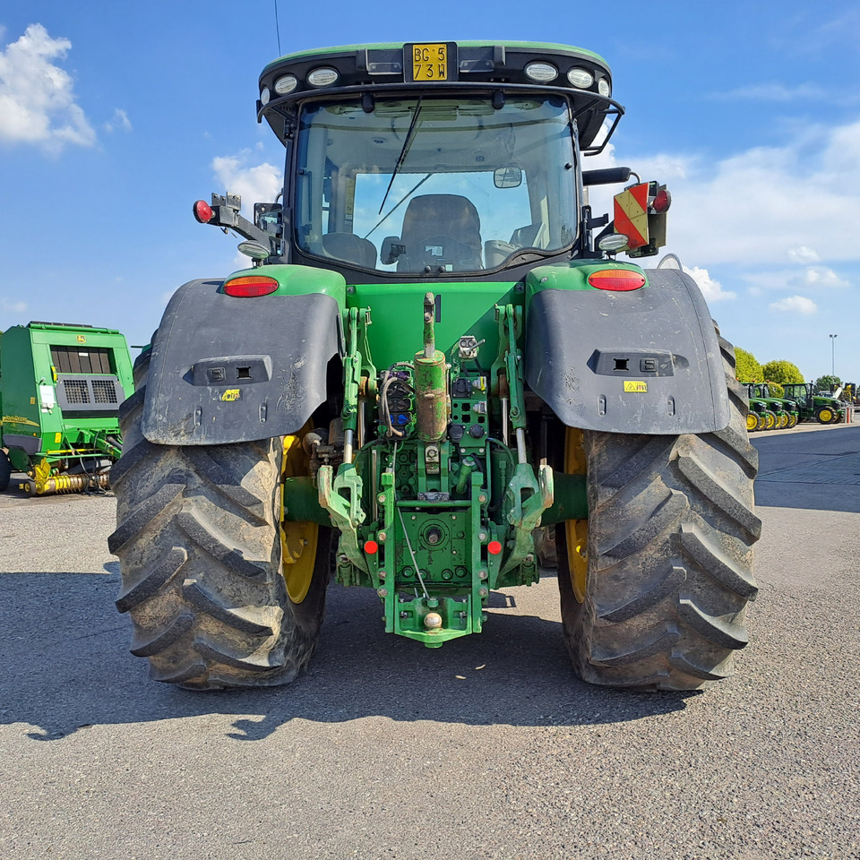 JOHN DEERE 7310R - Τρακτέρ: φωτογραφία 4 JOHN DEERE 7310R - Τρακτέρ: φωτογραφία 4