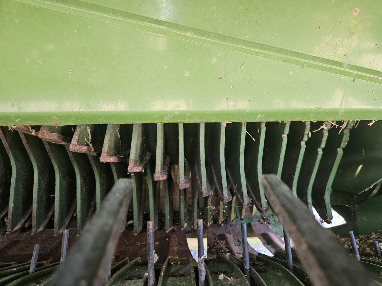 KRONE ZX560GD - Βαγόνι ενσίρωσης: φωτογραφία 3 KRONE ZX560GD - Βαγόνι ενσίρωσης: φωτογραφία 3