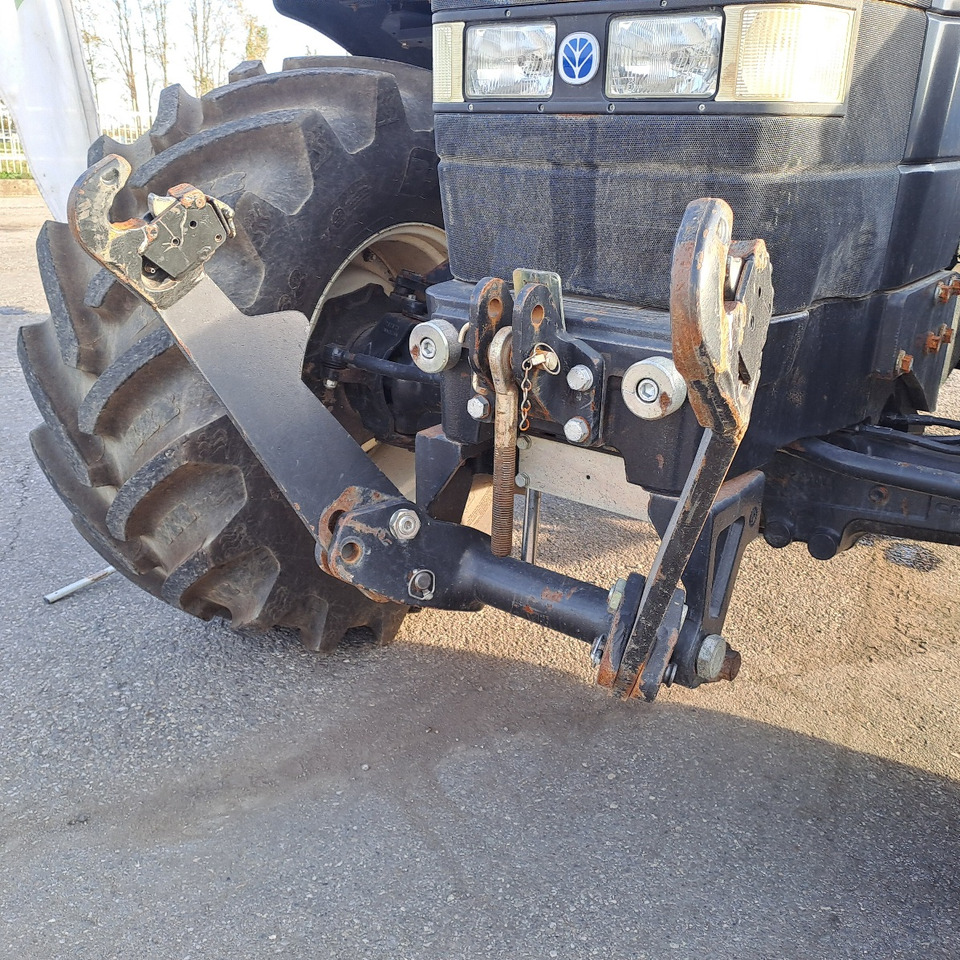 Τρακτέρ NEW HOLLAND TM 190: φωτογραφία 12 Τρακτέρ NEW HOLLAND TM 190: φωτογραφία 12