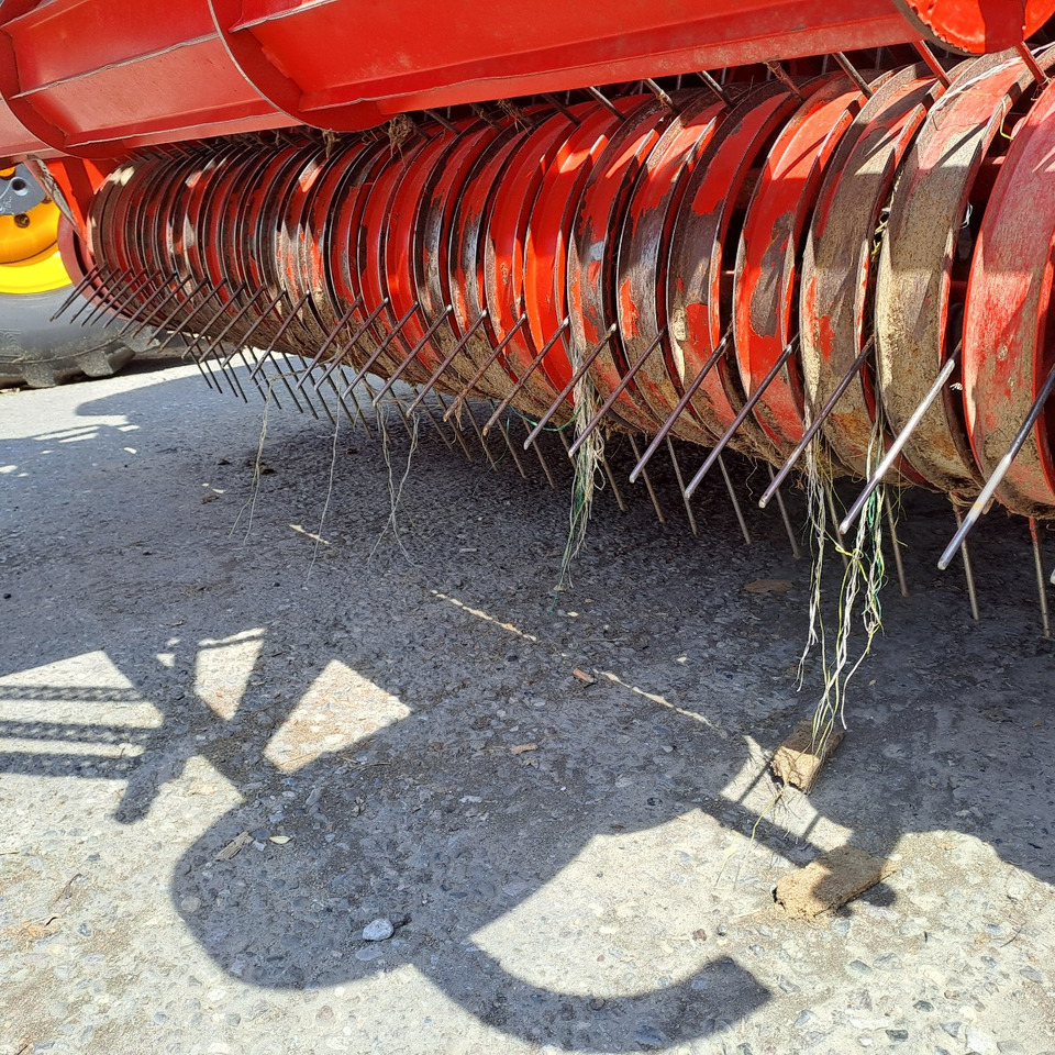 ROTOPRESSA LELY WELGER RP 545 - Χορτοδετική μηχανή στρόγγυλης μπάλας: φωτογραφία 5 ROTOPRESSA LELY WELGER RP 545 - Χορτοδετική μηχανή στρόγγυλης μπάλας: φωτογραφία 5