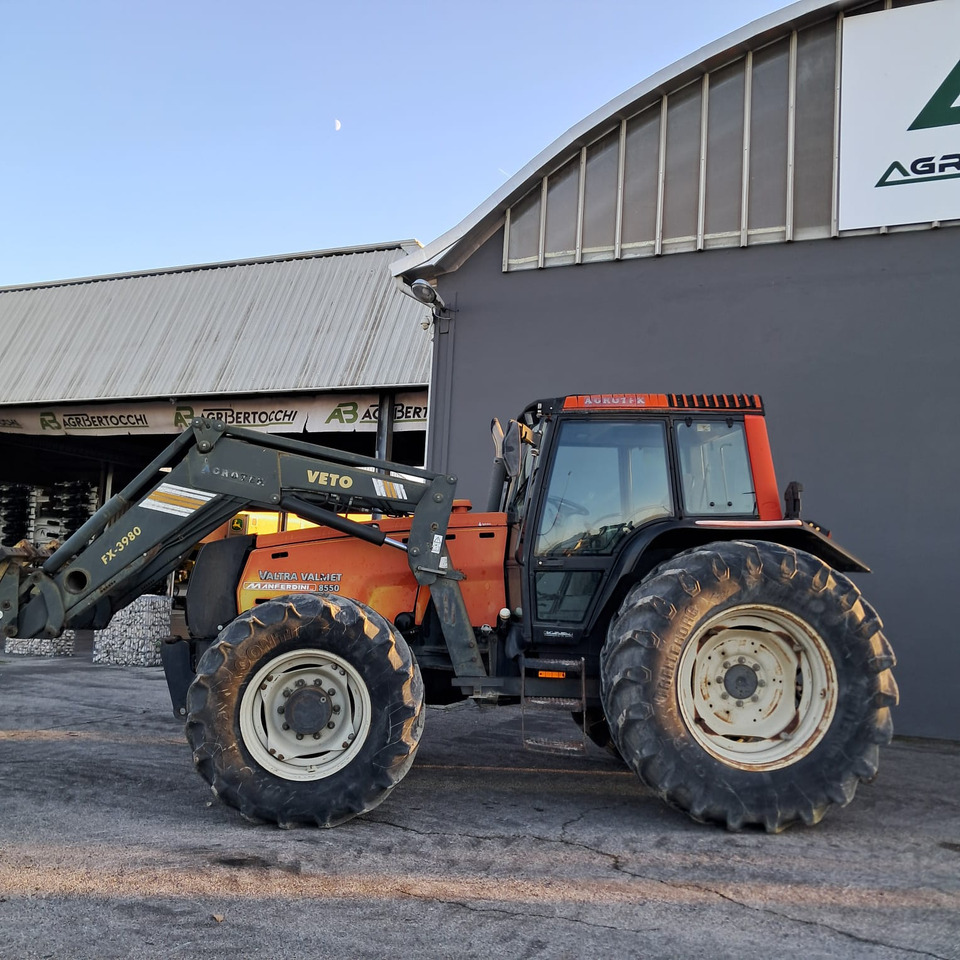 VALTRA VALMET 8550 - Τρακτέρ: φωτογραφία 3 VALTRA VALMET 8550 - Τρακτέρ: φωτογραφία 3