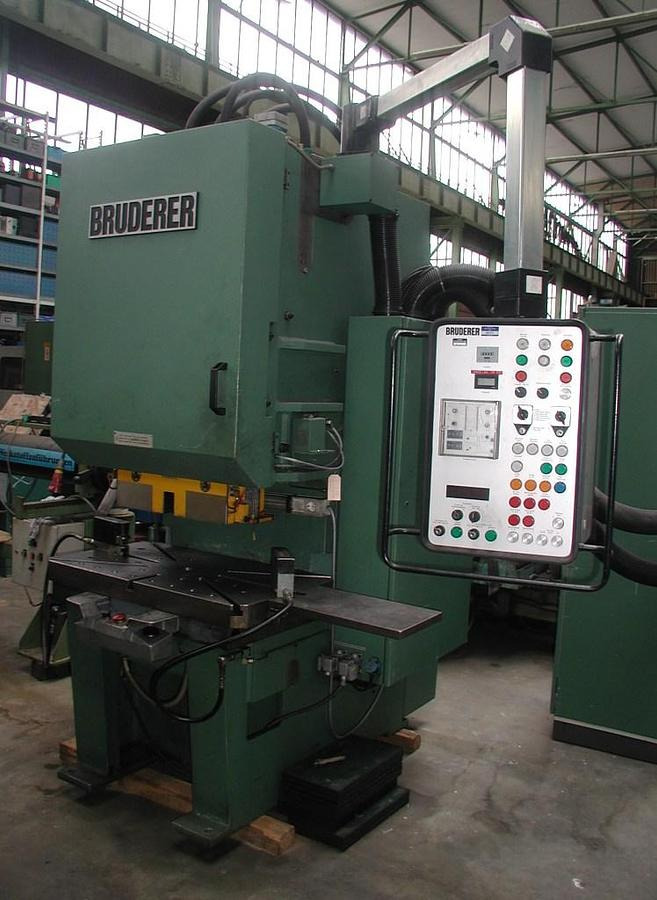 Kniehebelpresse BRUDERER - Μηχανήμα επεξεργασίας μετάλλου: φωτογραφία 3 Kniehebelpresse BRUDERER - Μηχανήμα επεξεργασίας μετάλλου: φωτογραφία 3