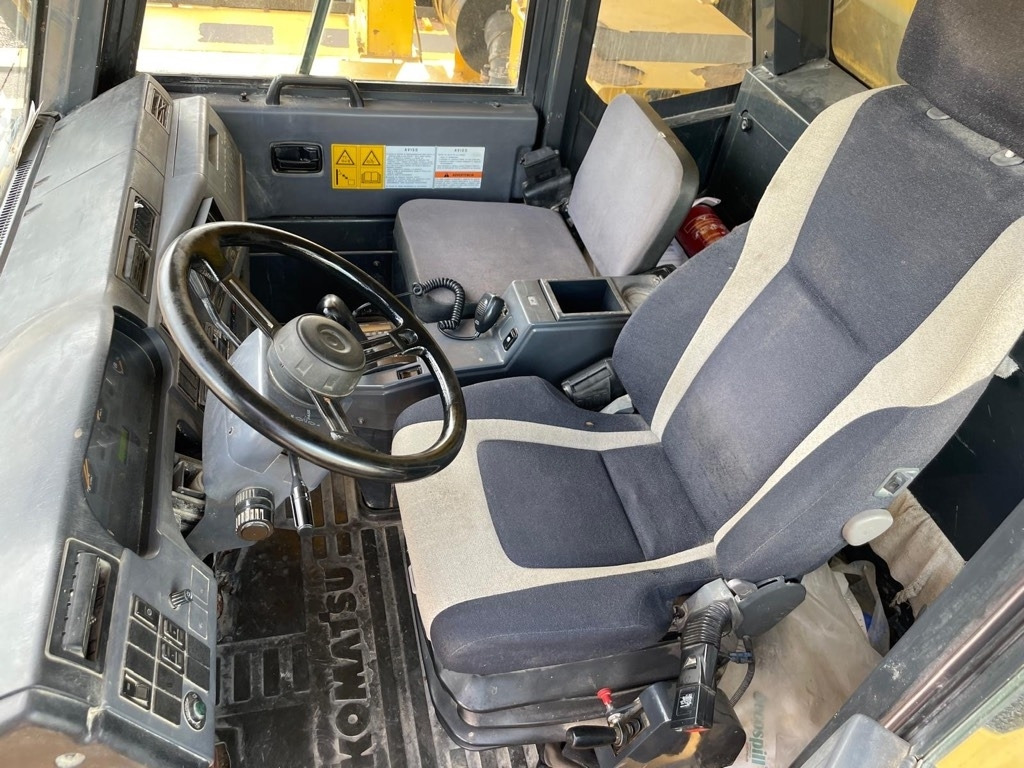 Komatsu HD 465-7 E0 - Ανατρεπόμενο όχημα μεταφοράς λατομικών υλικών: φωτογραφία 4 Komatsu HD 465-7 E0 - Ανατρεπόμενο όχημα μεταφοράς λατομικών υλικών: φωτογραφία 4