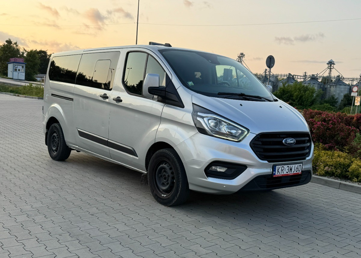 Ford Transit Custom 2.0 170 KM L2 LONG 2021 LED 8 osobowy NAWIEWY miejsc Salon PL - Μικρό λεωφορείο, Επιβατικό βαν: φωτογραφία 1 Ford Transit Custom 2.0 170 KM L2 LONG 2021 LED 8 osobowy NAWIEWY miejsc Salon PL - Μικρό λεωφορείο, Επιβατικό βαν: φωτογραφία 1